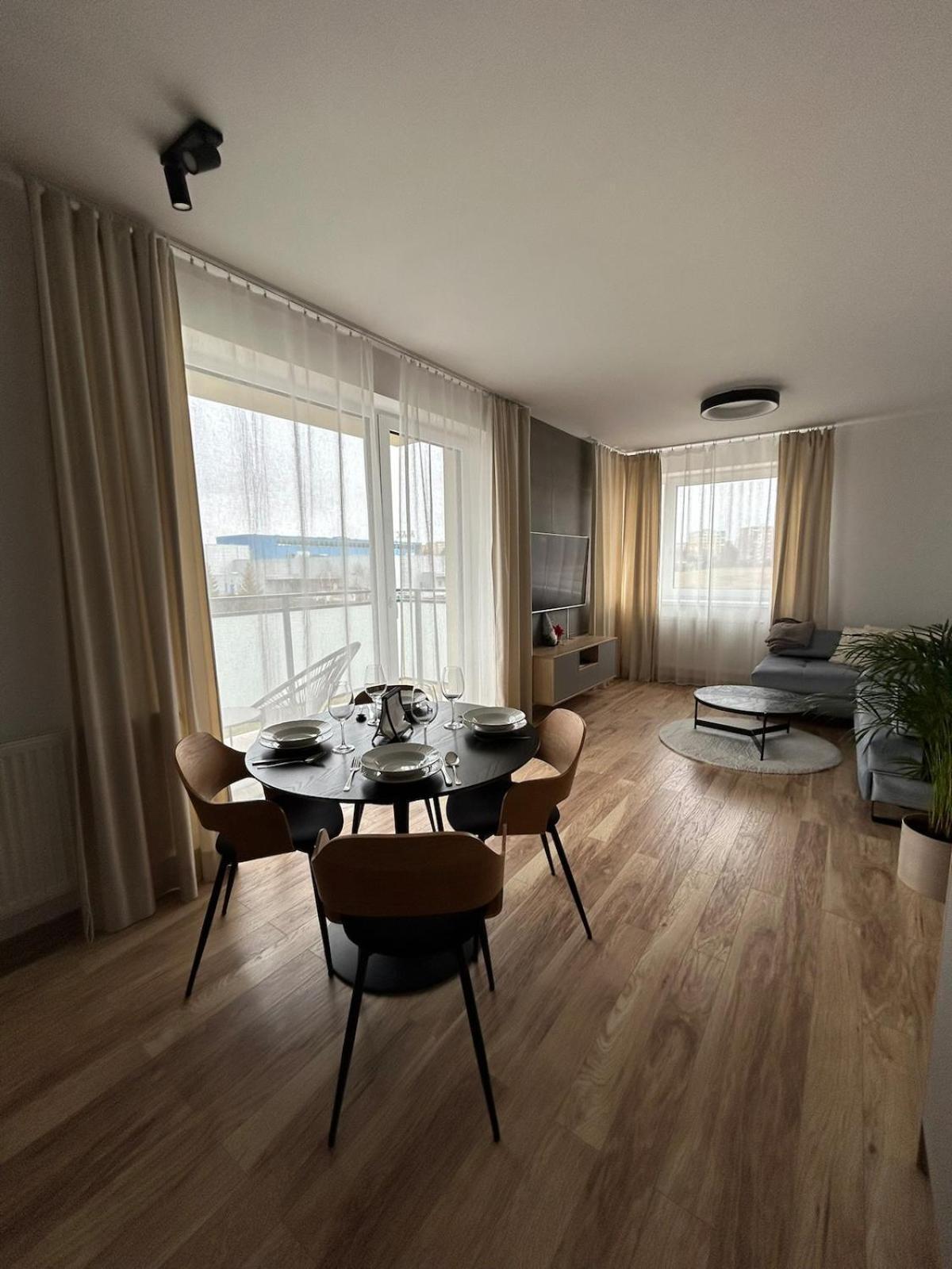 Vapartment Poprad Bagian luar foto